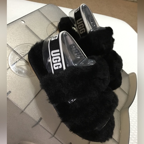 Ugg Fluff Yeah Slide - Picture 8 of 10